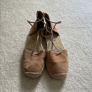 Eileen Fisher Tan Espadrilles